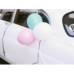Balony do dekoracji ślubnej auta